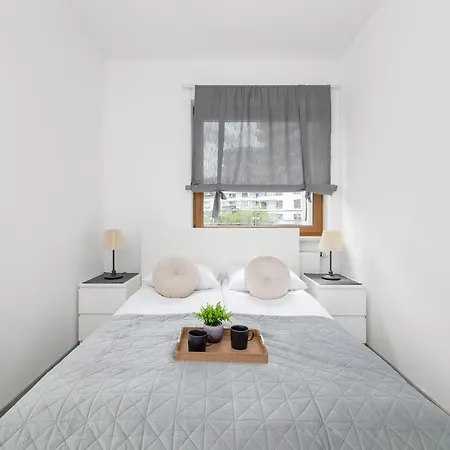 Nowoczesny & Klimatyzowany Z Parkingiem By Renters Apartament *