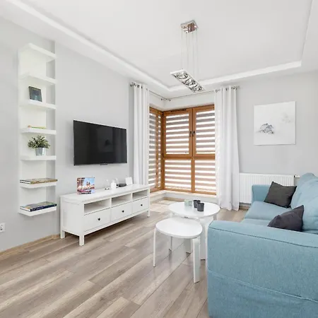 Apartament Nowoczesny & Klimatyzowany Z Parkingiem By Renters Kraków